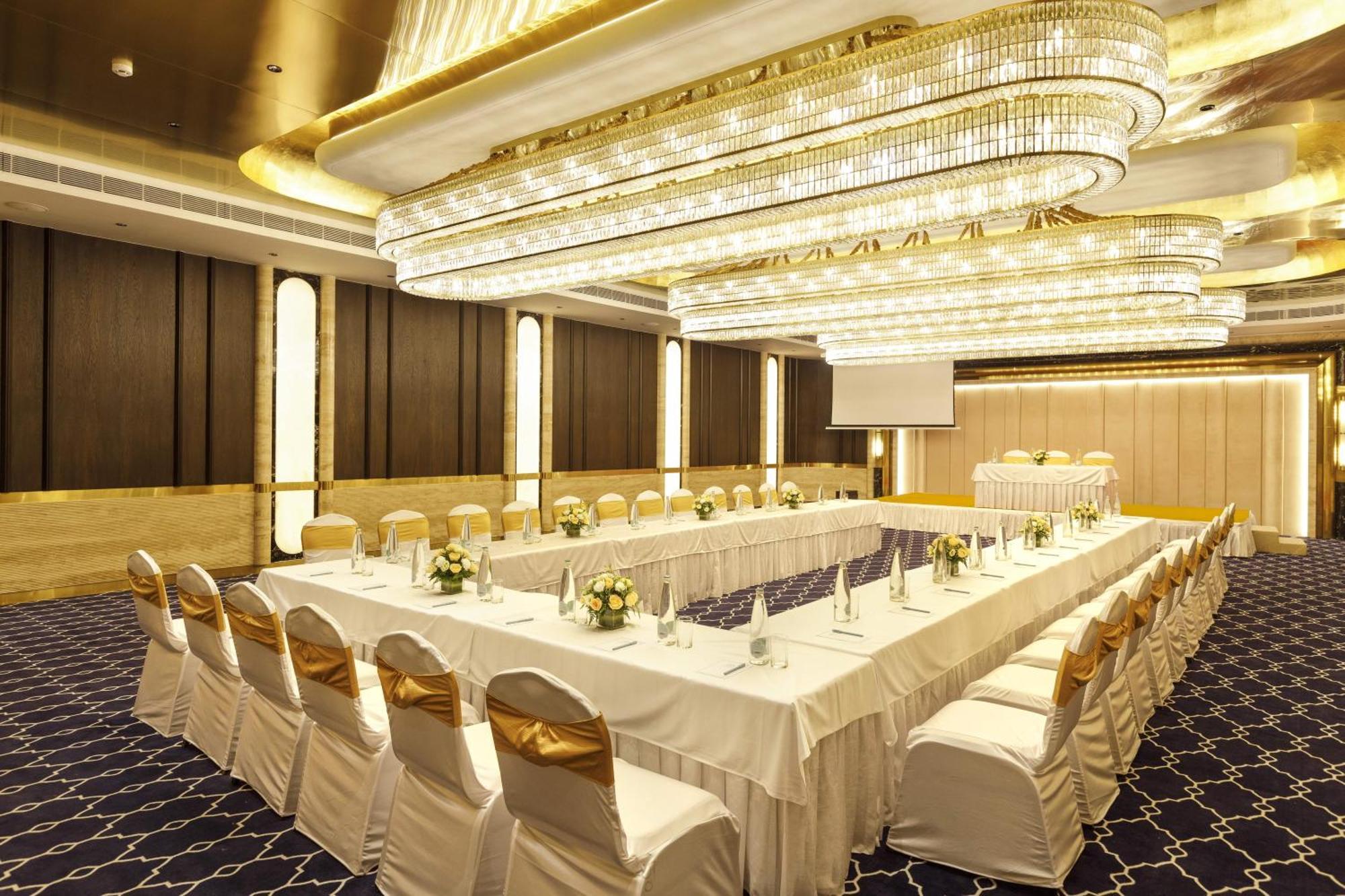 Hotel Jenneys Residency Coimbatore Esterno foto