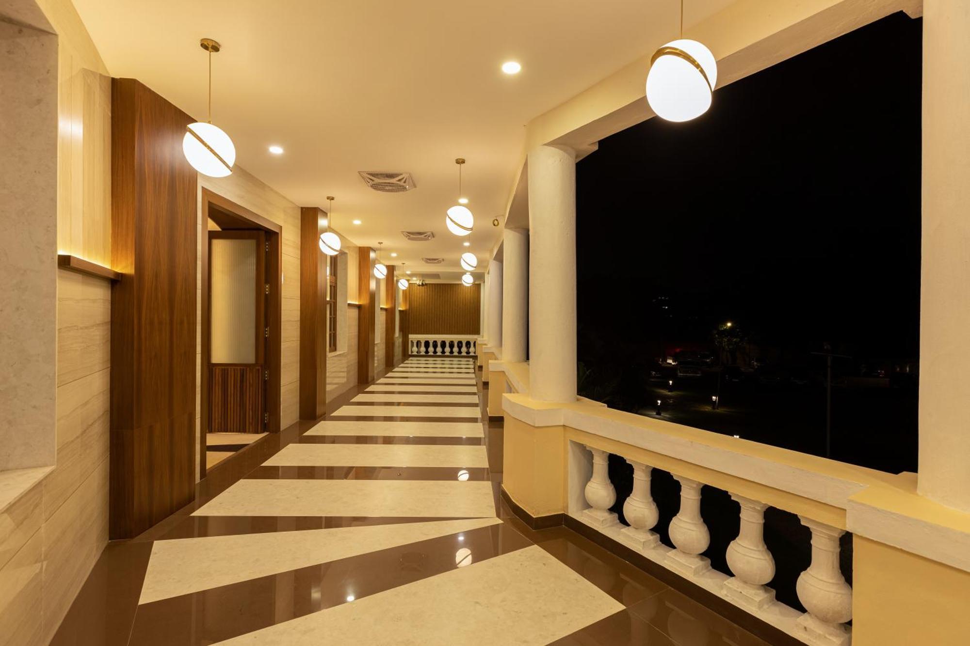 Hotel Jenneys Residency Coimbatore Esterno foto