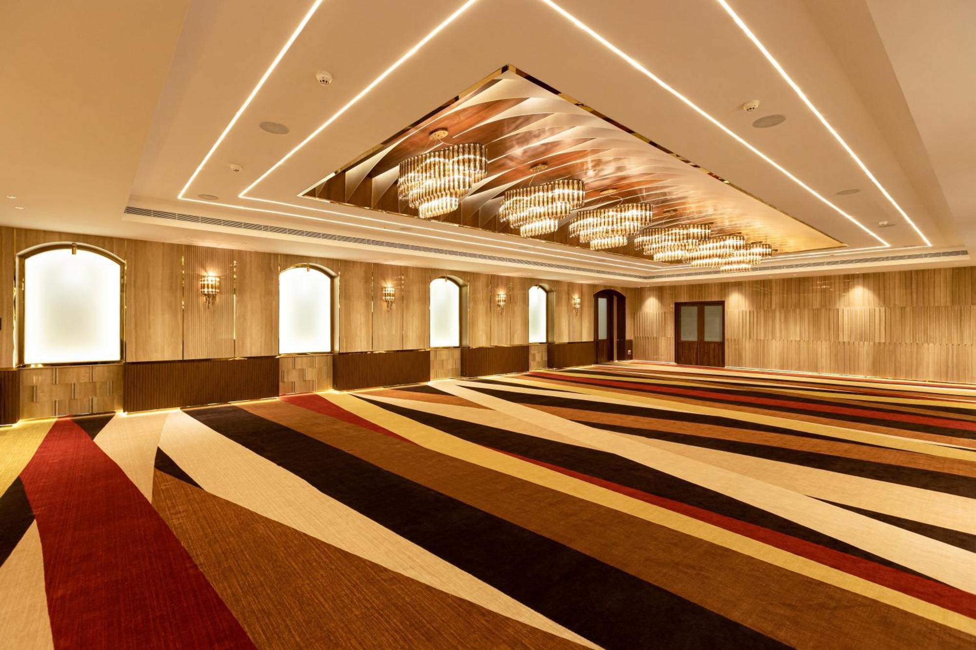 Hotel Jenneys Residency Coimbatore Esterno foto