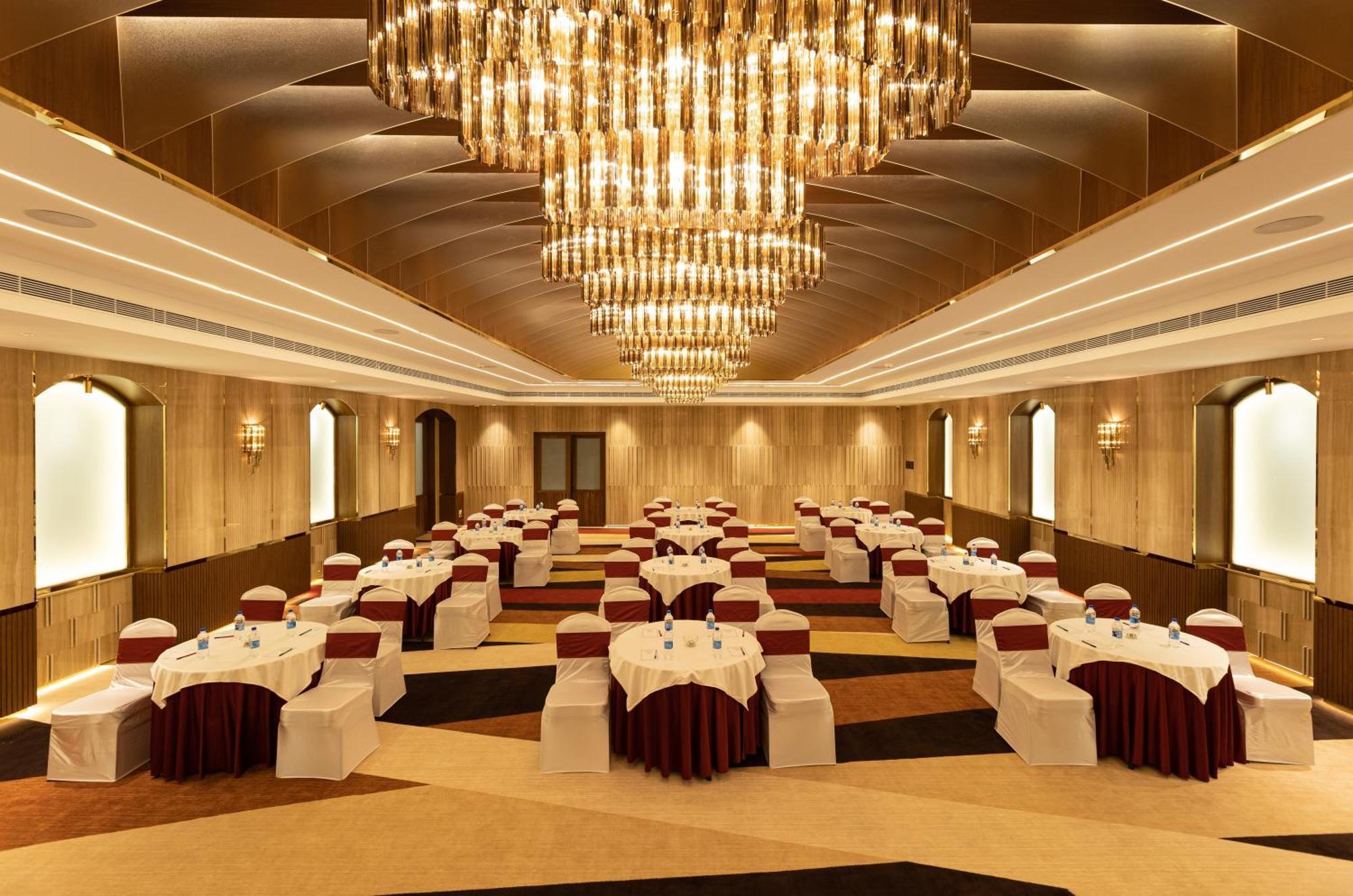 Hotel Jenneys Residency Coimbatore Esterno foto