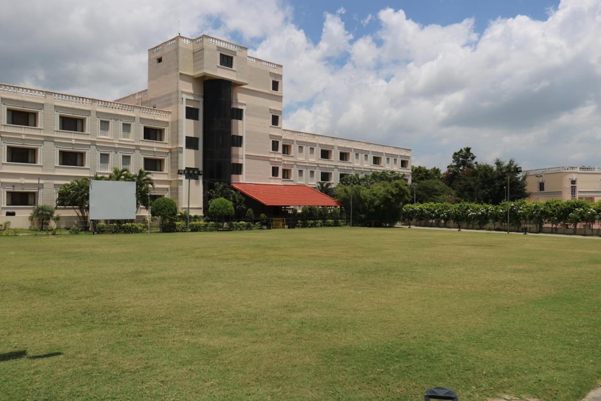 Hotel Jenneys Residency Coimbatore Esterno foto